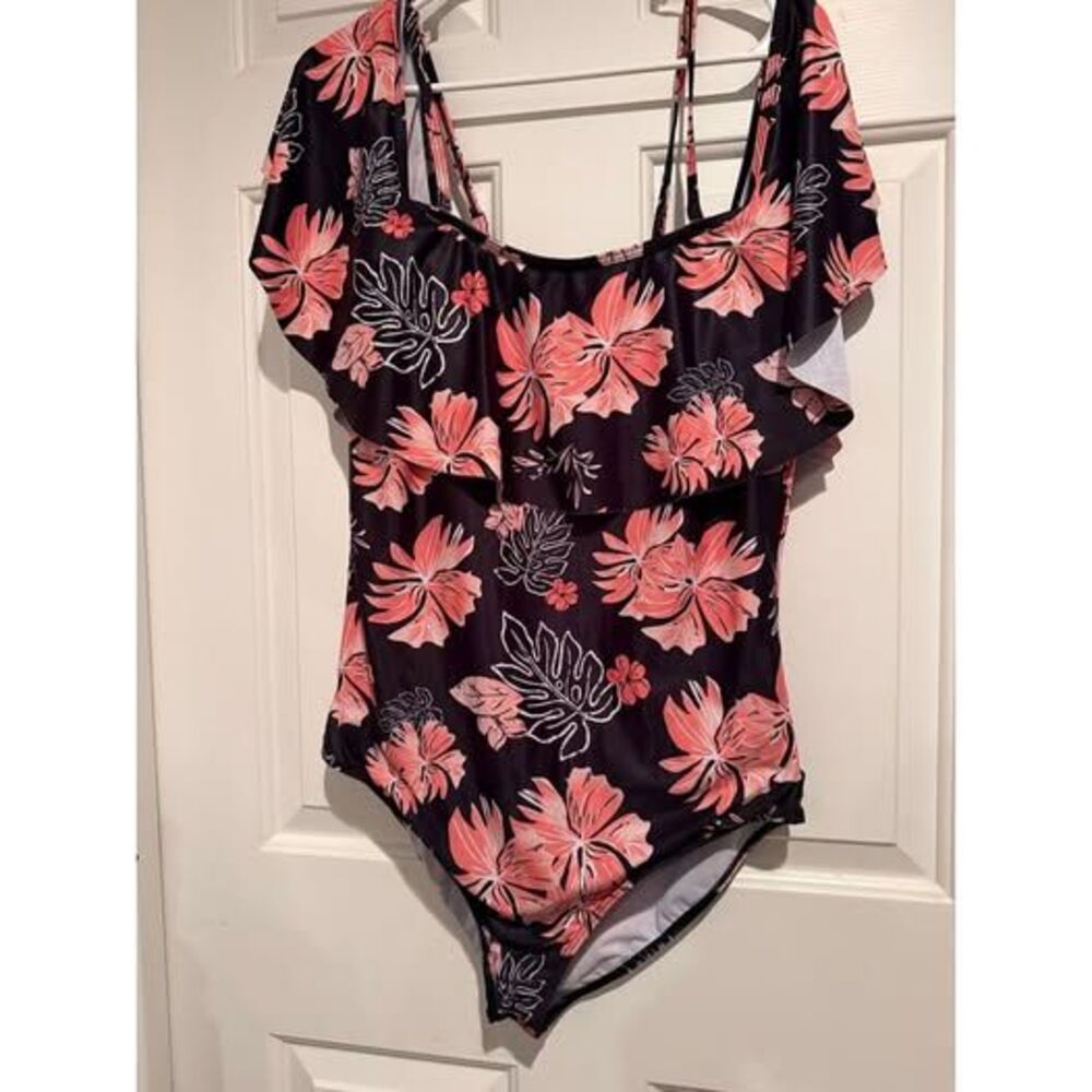 086. Amazon one piece flutter sleeve swimsuit